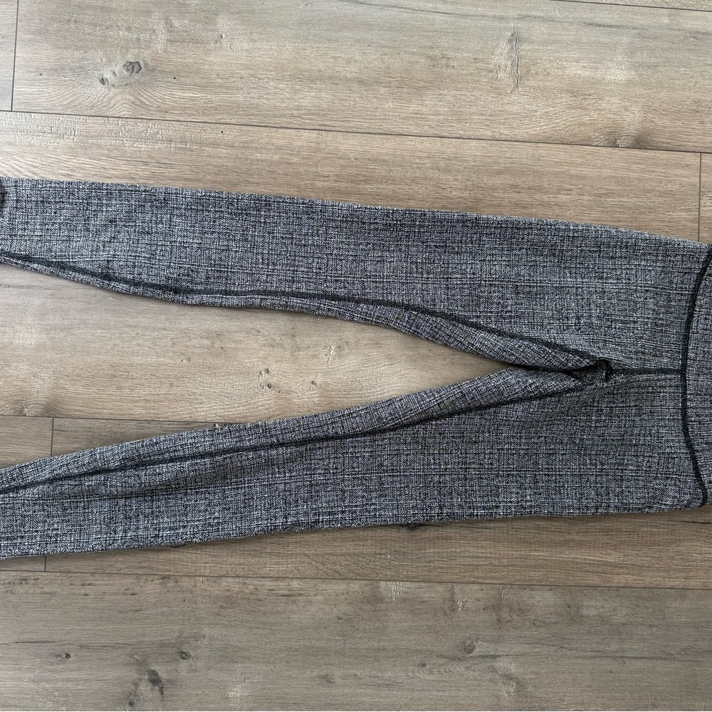 Lululemon Athletica Black and White Patterned Leggings